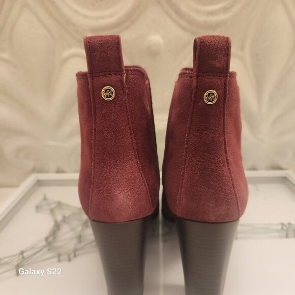 Michael Kors Mulberry "Evaline" Suede Heeled Booties. NIB. Size Various - Picture 9 of 13